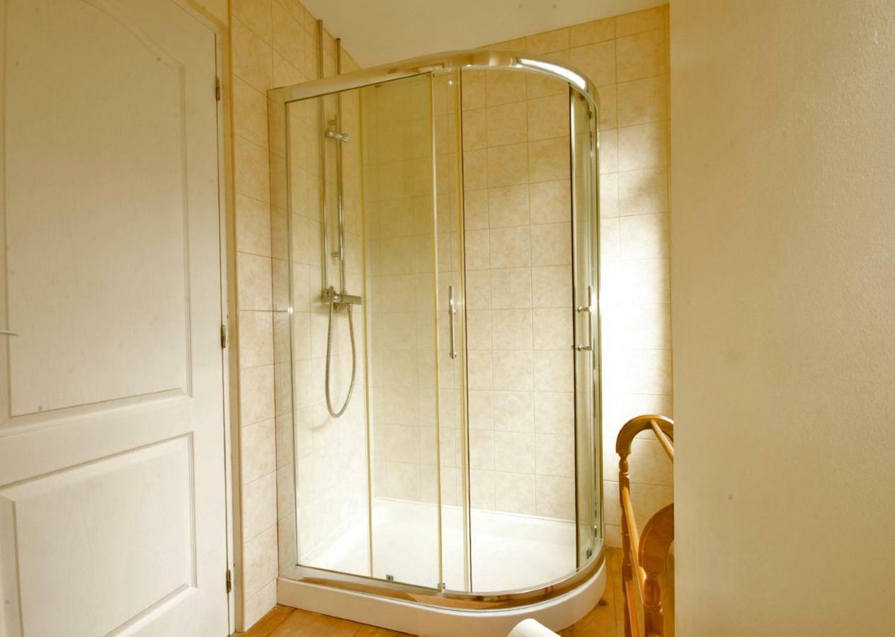 Auberge Le Canard Qui Rit Plelauff Ngoại thất bức ảnh